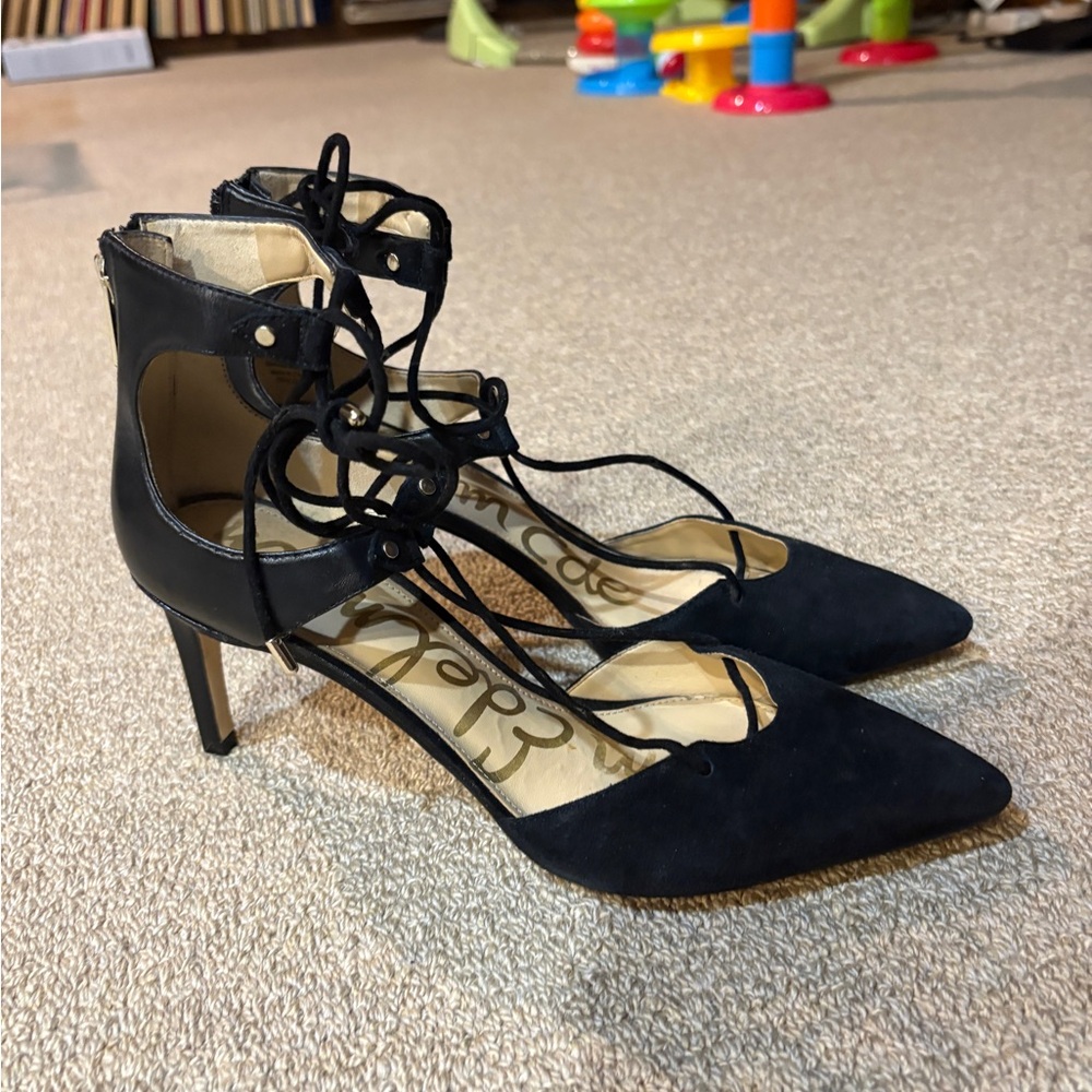 Sam Edelman Dayna black suede heel
